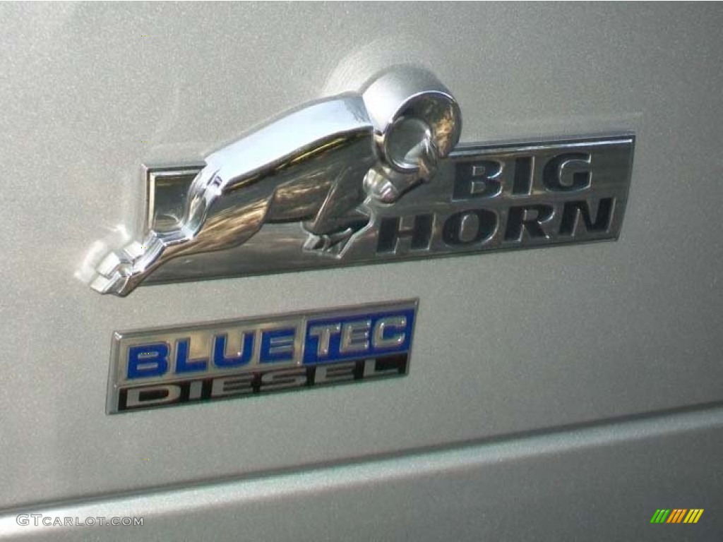 2008 Ram 3500 Big Horn Edition Quad Cab 4x4 - Bright Silver Metallic / Medium Slate Gray photo #33