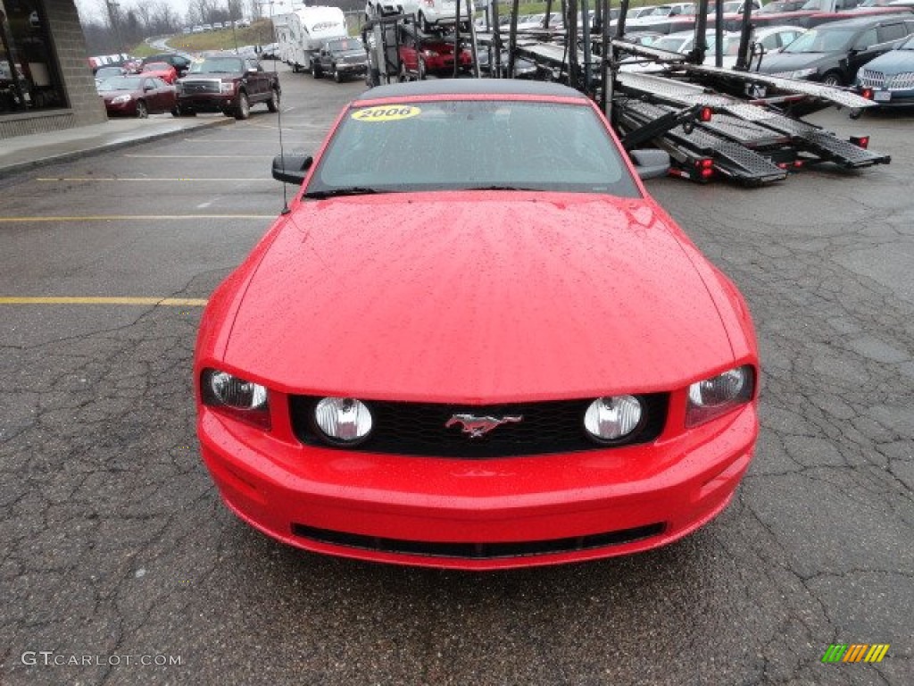 2006 Mustang GT Premium Convertible - Torch Red / Red/Dark Charcoal photo #7