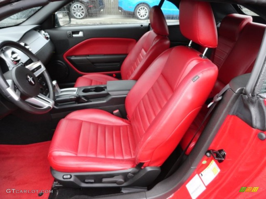 Red/Dark Charcoal Interior 2006 Ford Mustang GT Premium Convertible Photo #58188065