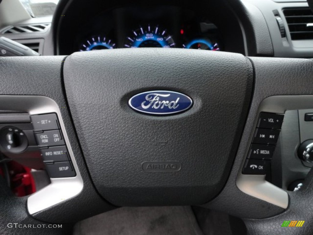 2010 Fusion SE V6 - Sangria Red Metallic / Charcoal Black photo #18