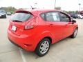Race Red - Fiesta SE Hatchback Photo No. 3