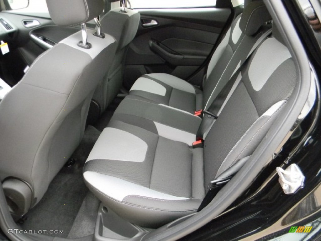 Two-Tone Sport Interior 2012 Ford Focus SE Sport 5-Door Photo #58190997