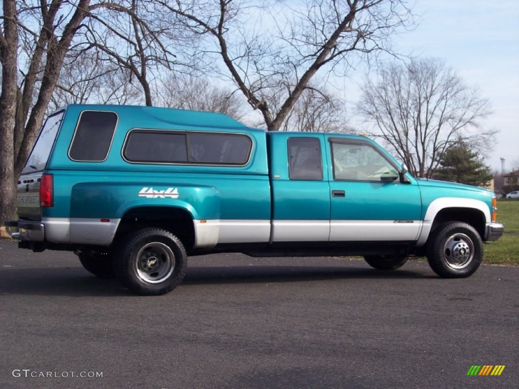 1994 C/K 3500 Extended Cab 4x4 Dually - Bright Teal Metallic / Gray photo #4