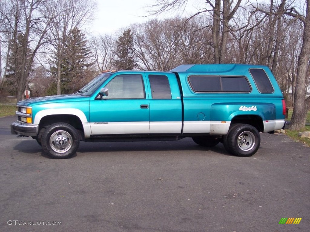 1994 C/K 3500 Extended Cab 4x4 Dually - Bright Teal Metallic / Gray photo #11