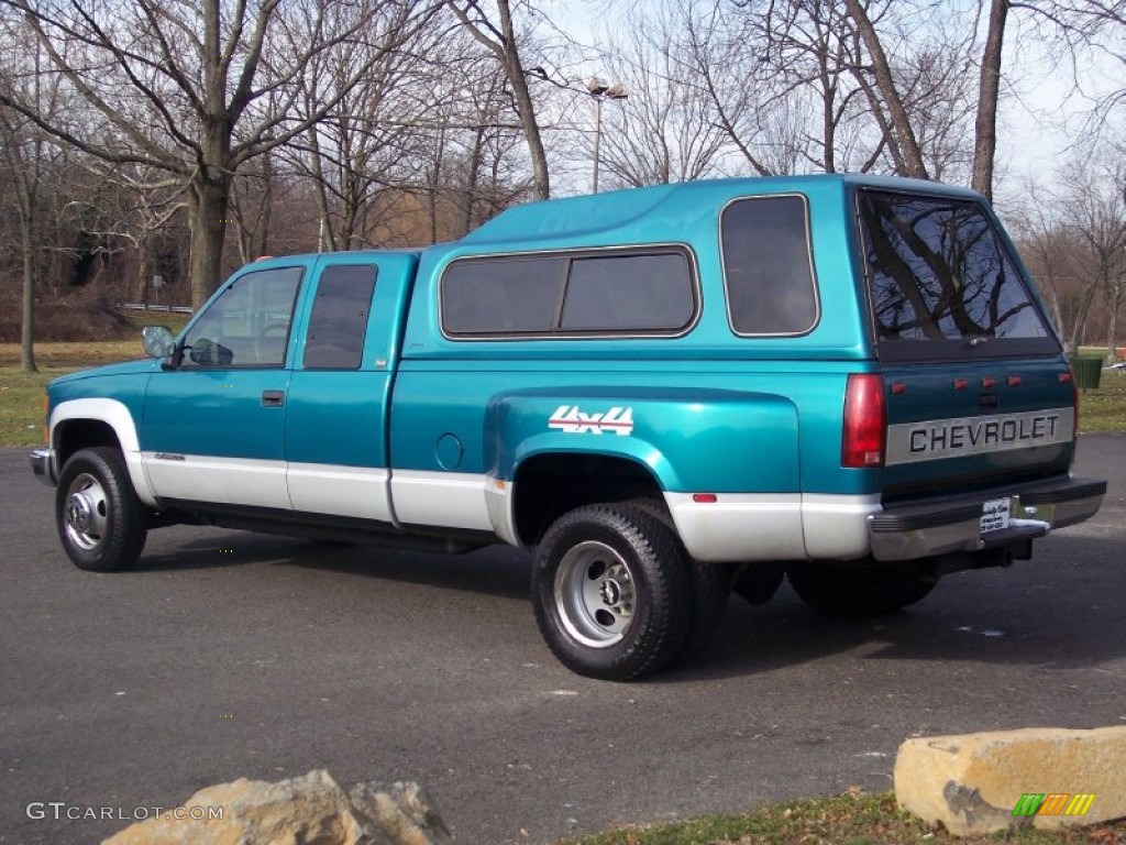 1994 C/K 3500 Extended Cab 4x4 Dually - Bright Teal Metallic / Gray photo #14