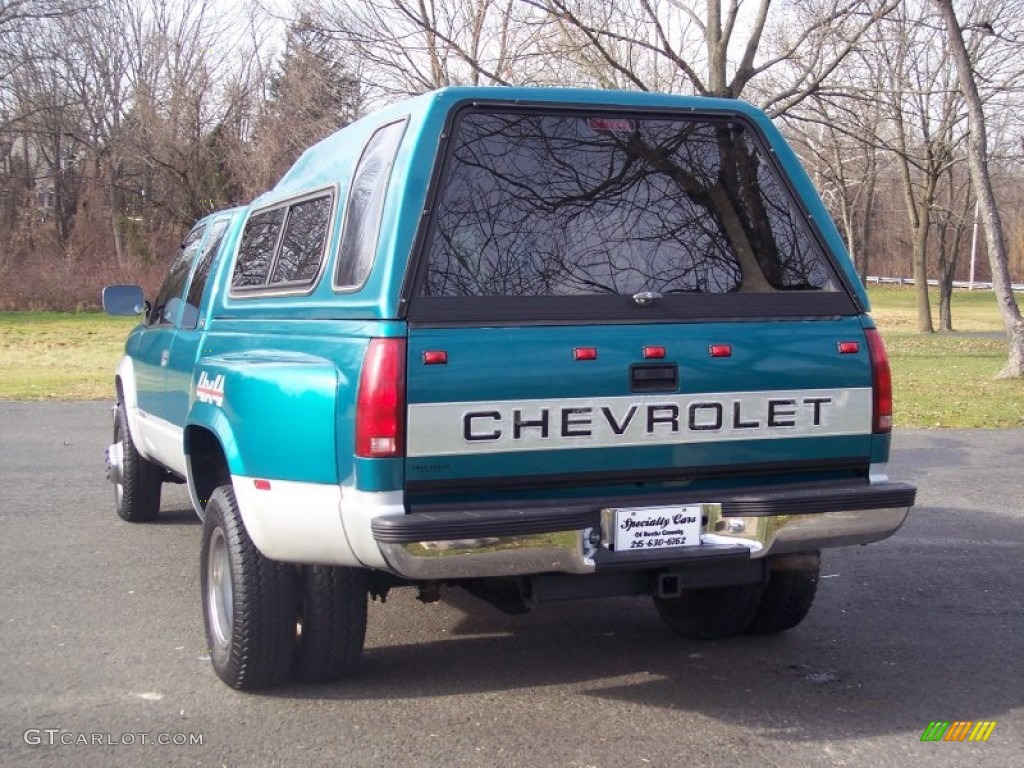 1994 C/K 3500 Extended Cab 4x4 Dually - Bright Teal Metallic / Gray photo #16