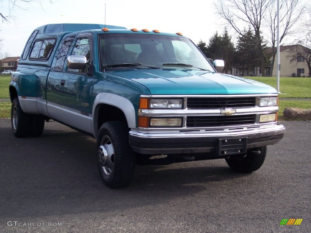 1994 C/K 3500 Extended Cab 4x4 Dually - Bright Teal Metallic / Gray photo #19
