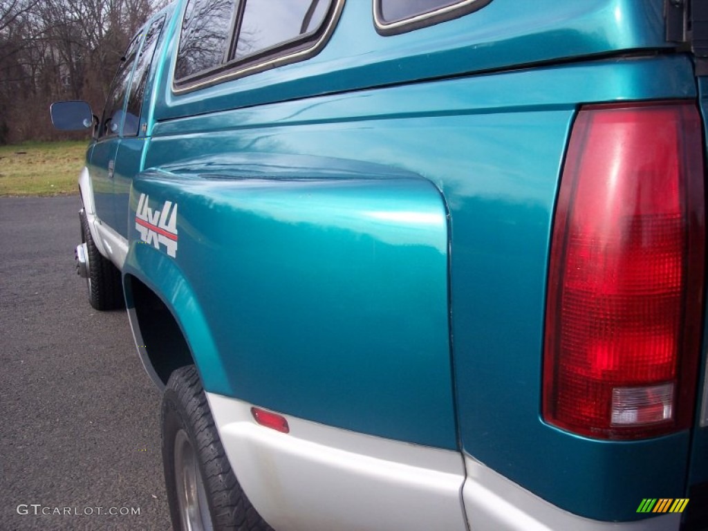 1994 C/K 3500 Extended Cab 4x4 Dually - Bright Teal Metallic / Gray photo #27