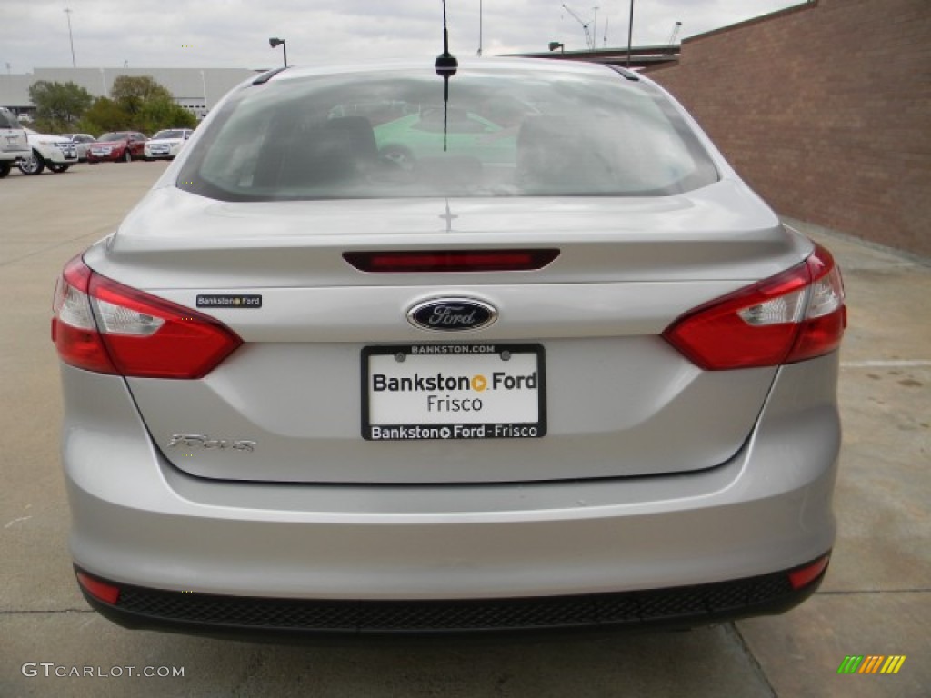 2012 Focus S Sedan - Ingot Silver Metallic / Charcoal Black photo #4