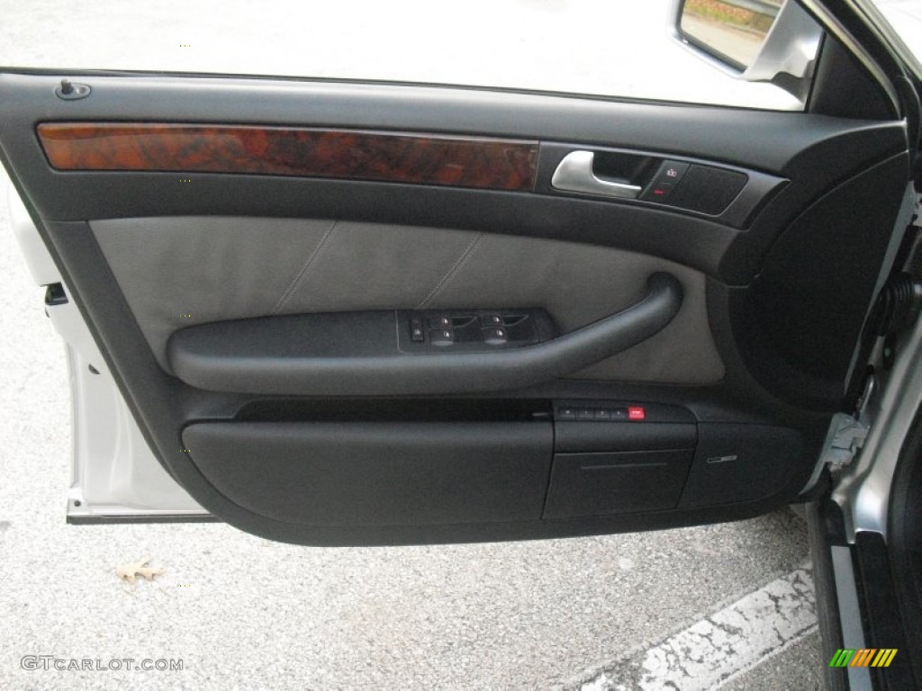 2005 Audi Allroad 2.7T quattro Platinum/Sabre Black Door Panel Photo #58192947