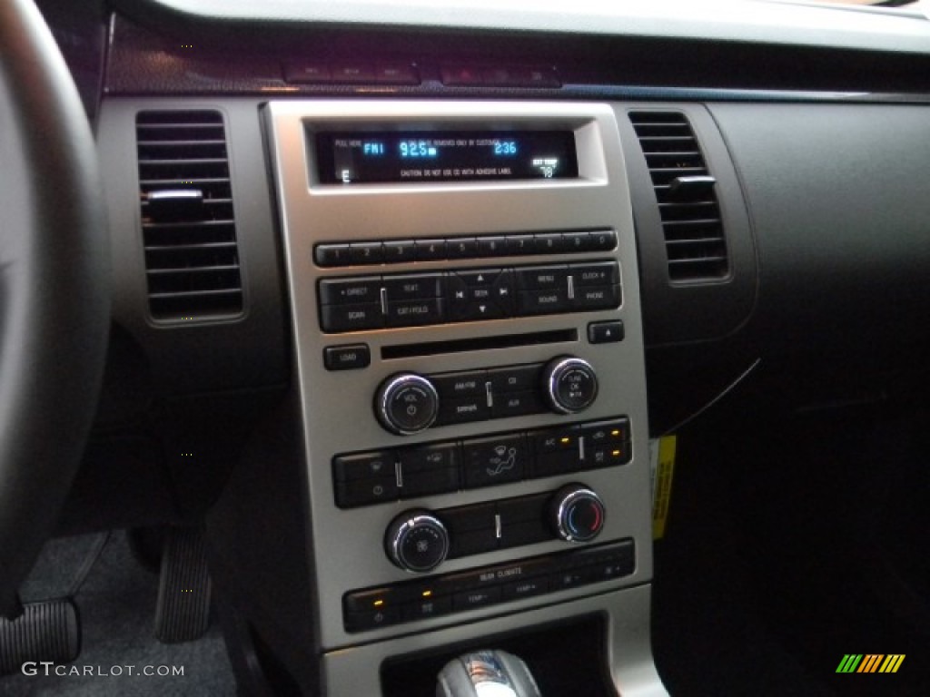 2012 Ford Flex SE Controls Photo #58197033