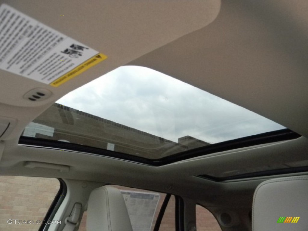 2012 Edge Limited EcoBoost - White Platinum Metallic Tri-Coat / Medium Light Stone photo #10