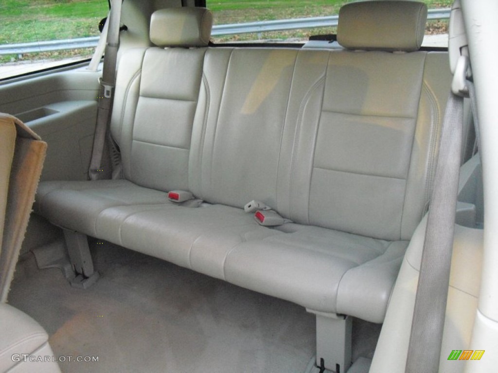 2004 QX 56 4WD - Silver Indulgence / Willow photo #29