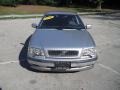 Silver Metallic - S40 1.9T Photo No. 2