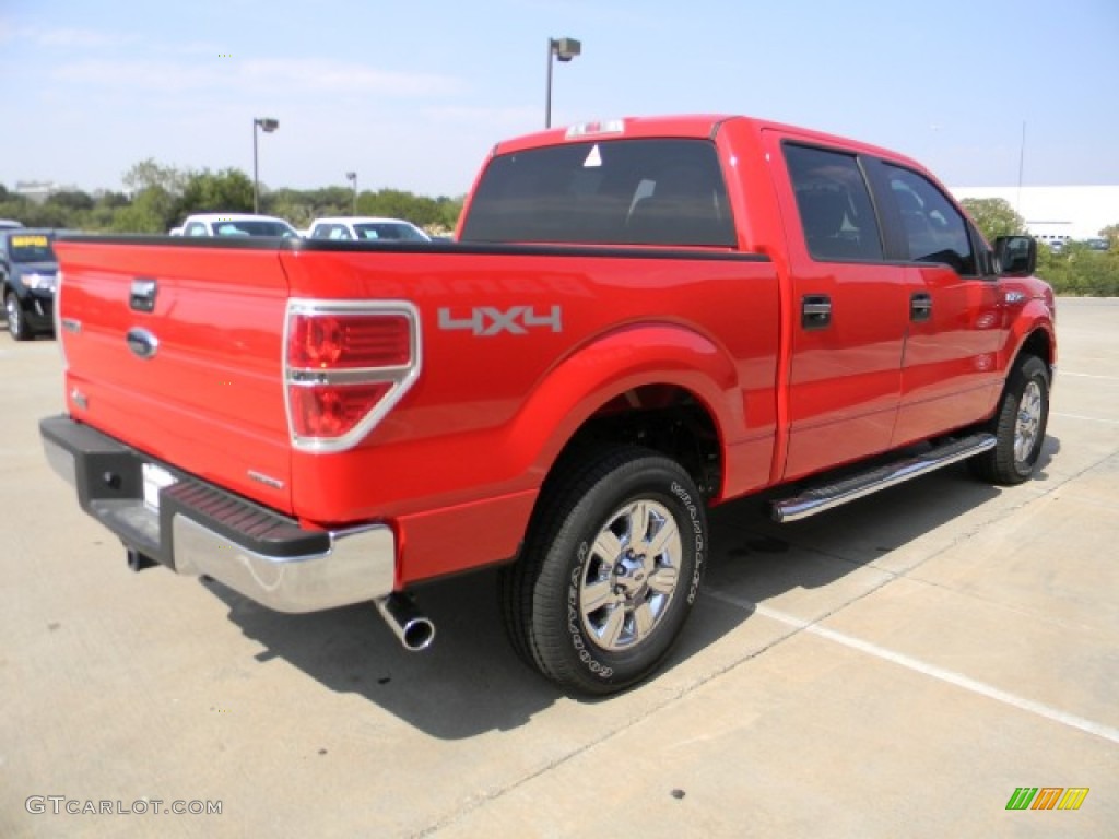 2011 F150 XLT SuperCrew 4x4 - Race Red / Steel Gray photo #3