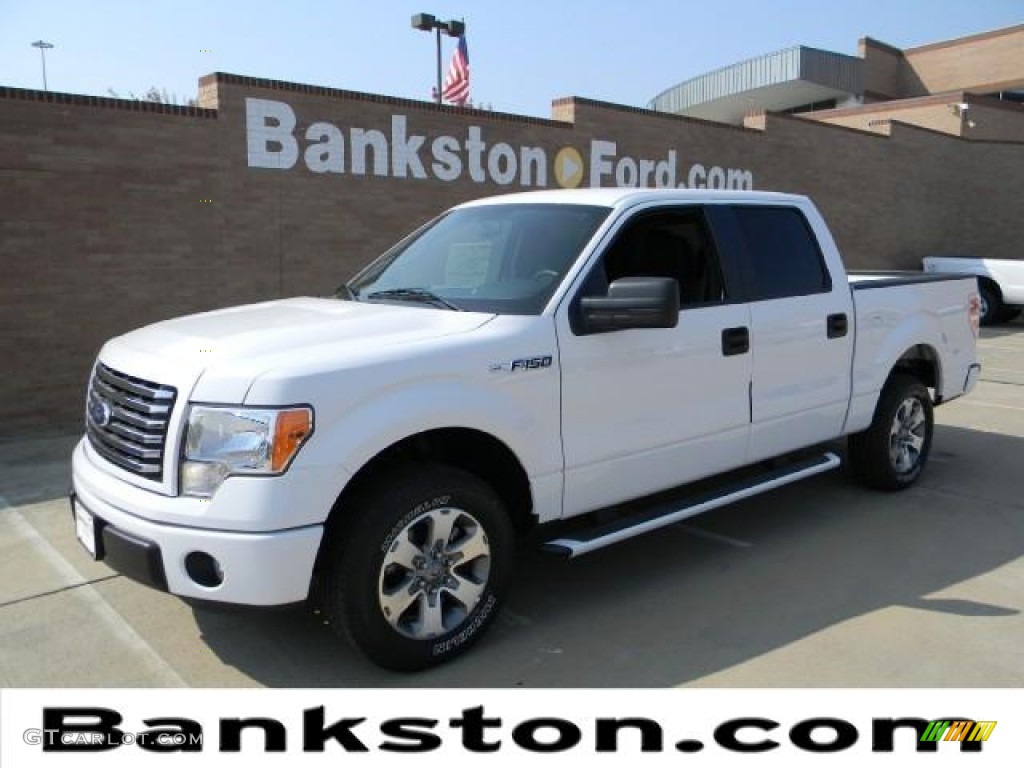 2011 F150 XLT SuperCrew - Oxford White / Black photo #1