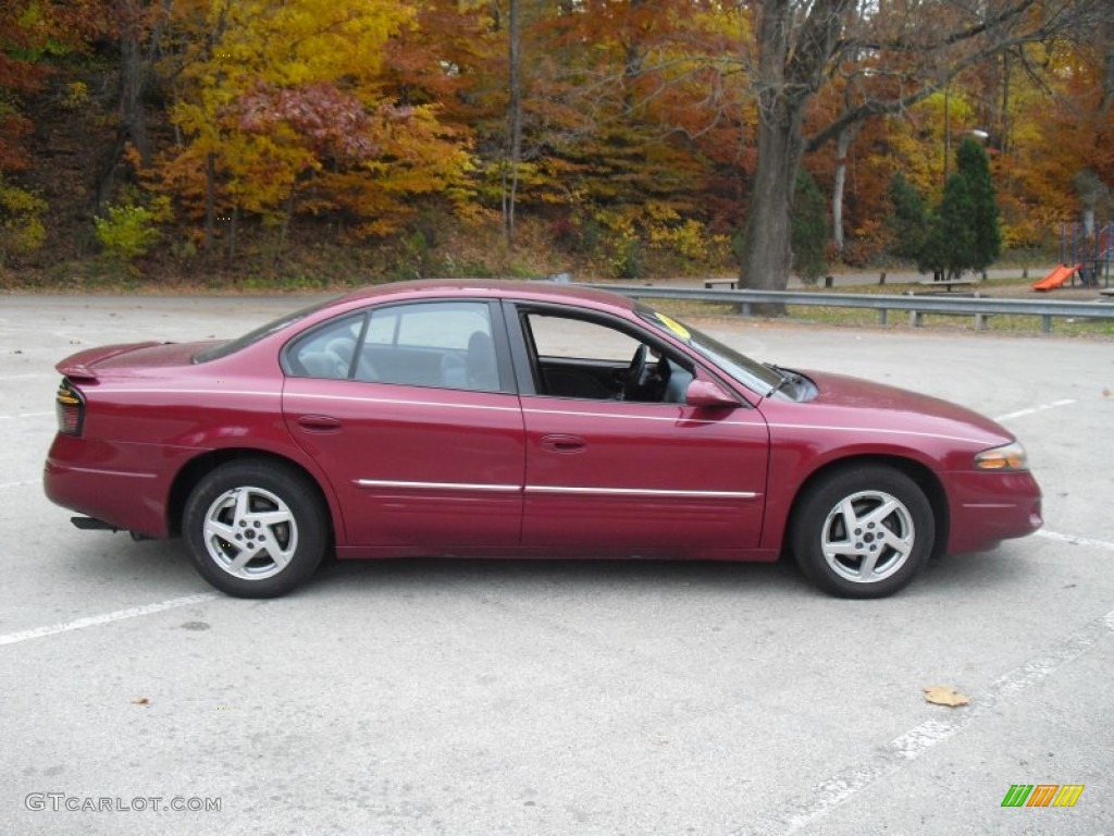 Sport Red Metallic 2003 Pontiac Bonneville SE Exterior Photo #58202414