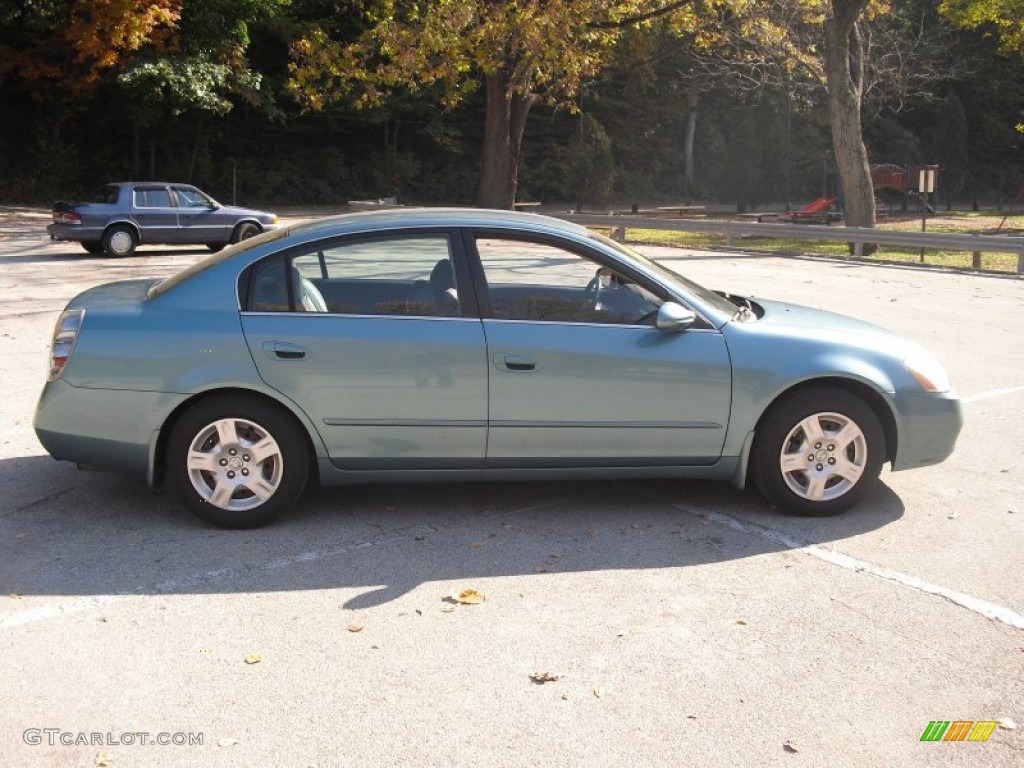 2002 Altima 2.5 SL - Opal Blue Metallic / Charcoal Black photo #8