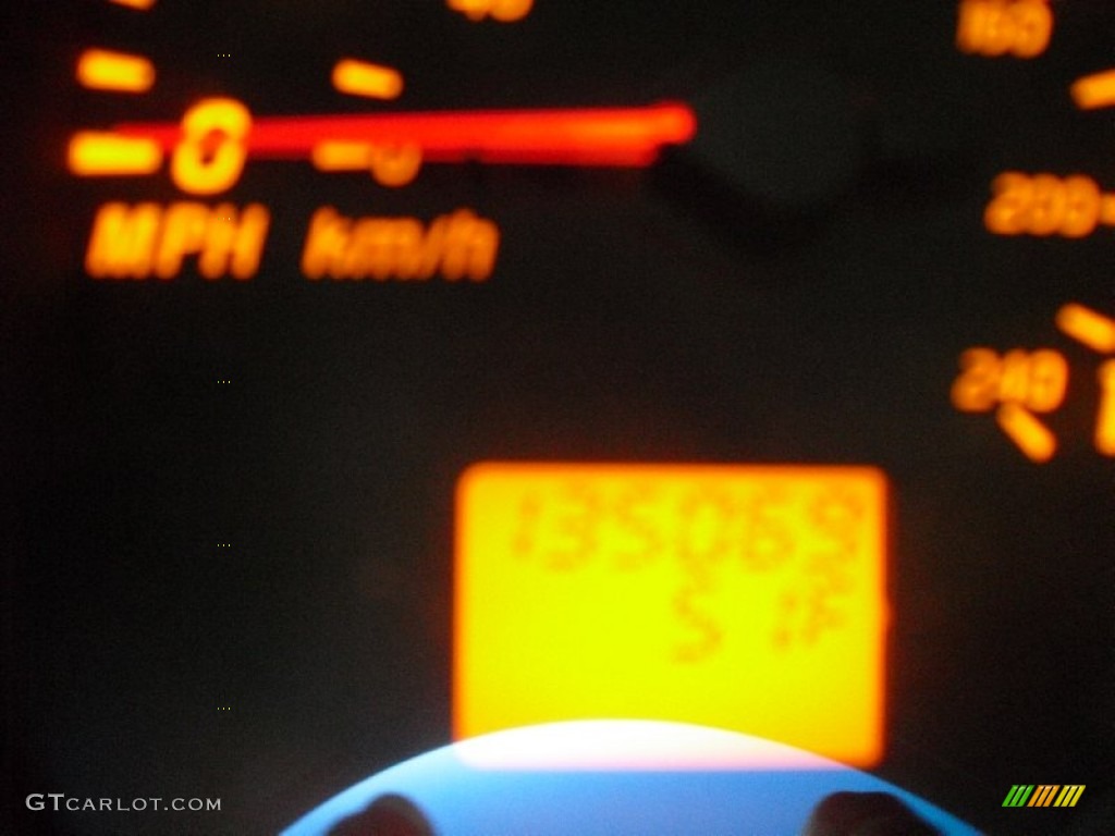 2002 Altima 2.5 SL - Opal Blue Metallic / Charcoal Black photo #17