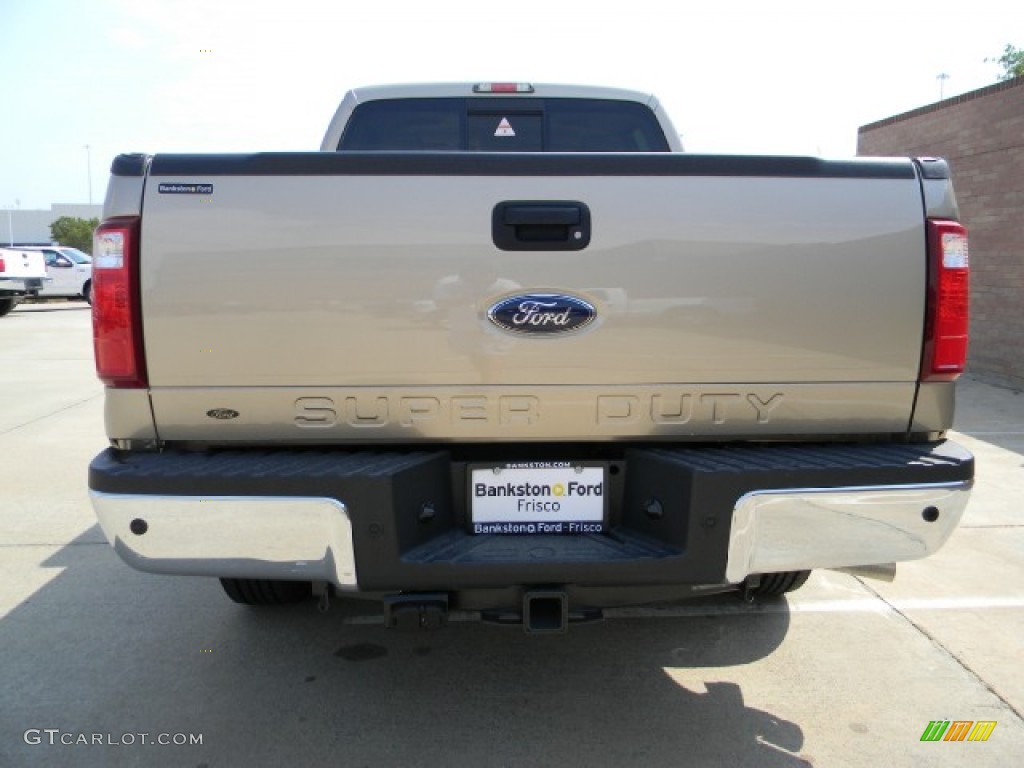 2011 F250 Super Duty Lariat Crew Cab 4x4 - Pale Adobe Metallic / Adobe Two Tone Leather photo #4