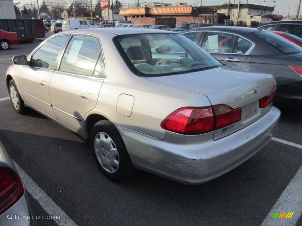 1999 Accord LX Sedan - Satin Silver Metallic / Gray photo #3