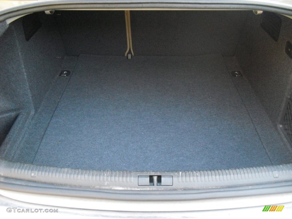 2002 A4 1.8T quattro Sedan - Canvas Beige Metallic / Beige photo #32