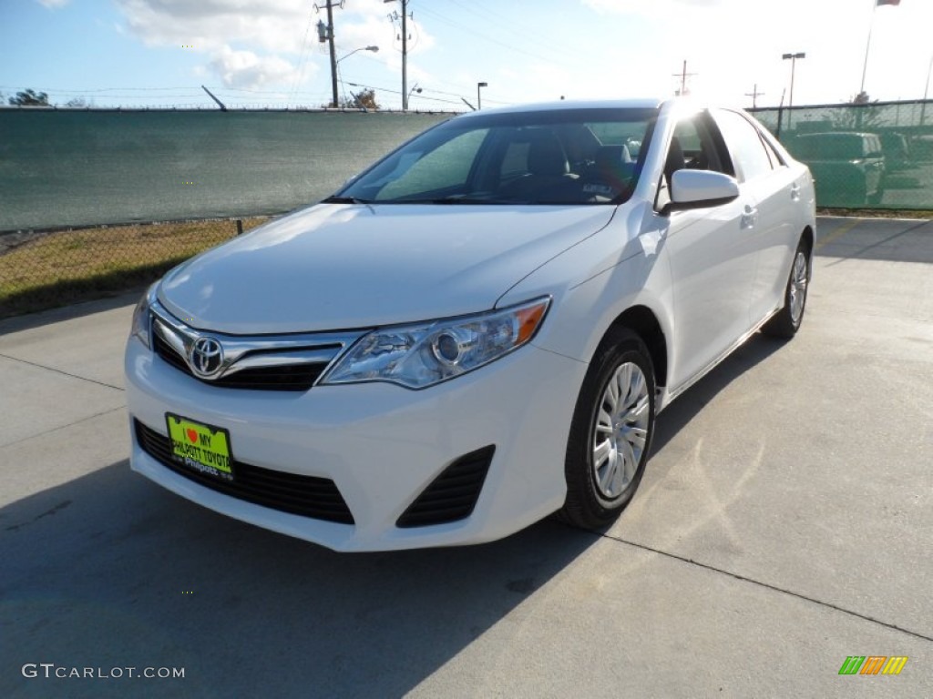 2012 Camry LE - Super White / Ash photo #7