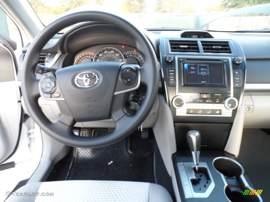 2012 Camry LE - Super White / Ash photo #26