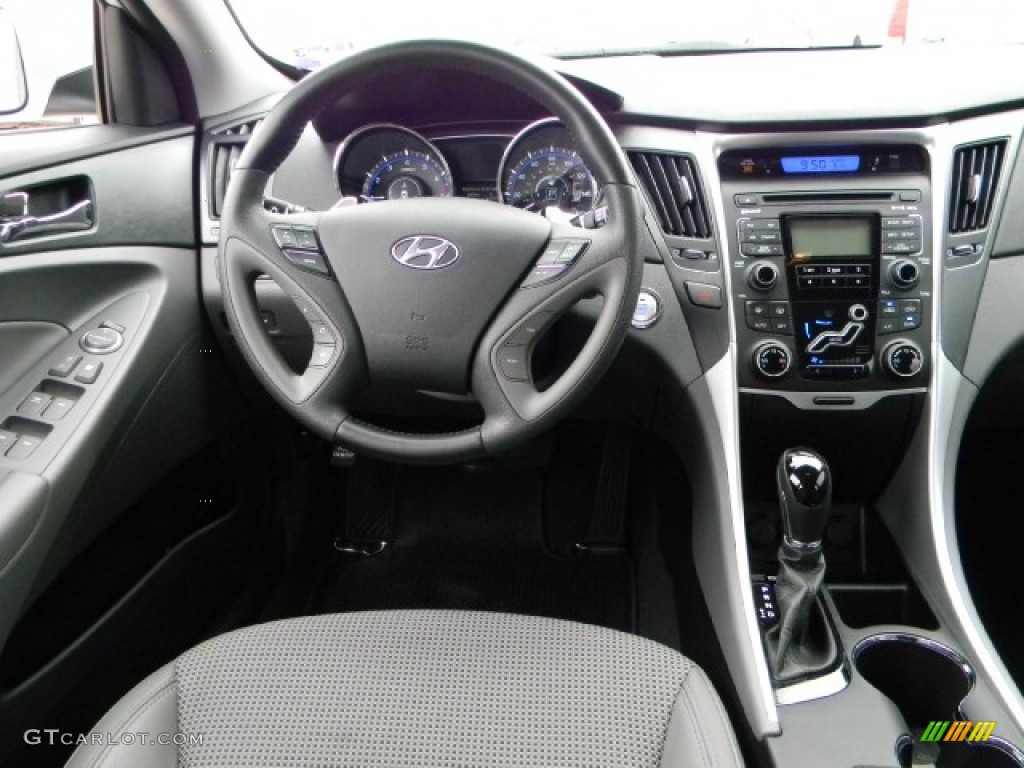 2011 Hyundai Sonata SE 2.0T Gray Dashboard Photo #58204877