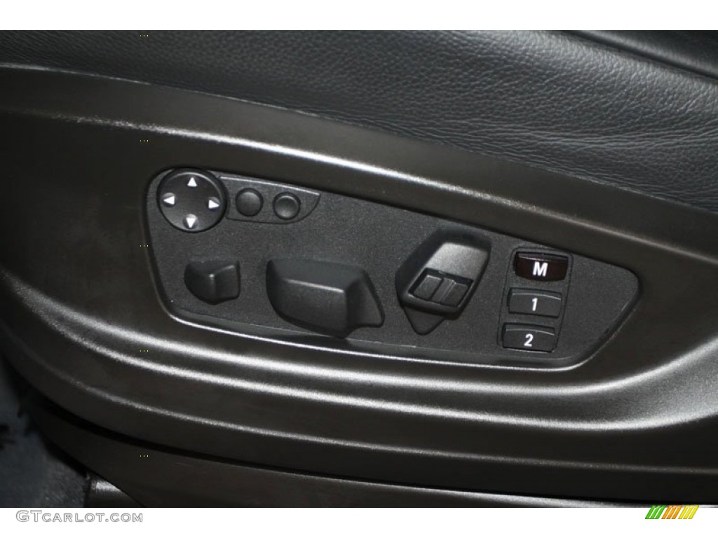 2010 BMW X5 M Standard X5 M Model Controls Photo #58206330
