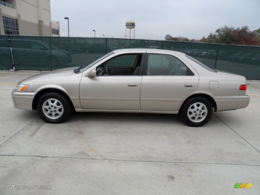 2000 Camry CE - Cashmere Beige Metallic / Oak photo #6