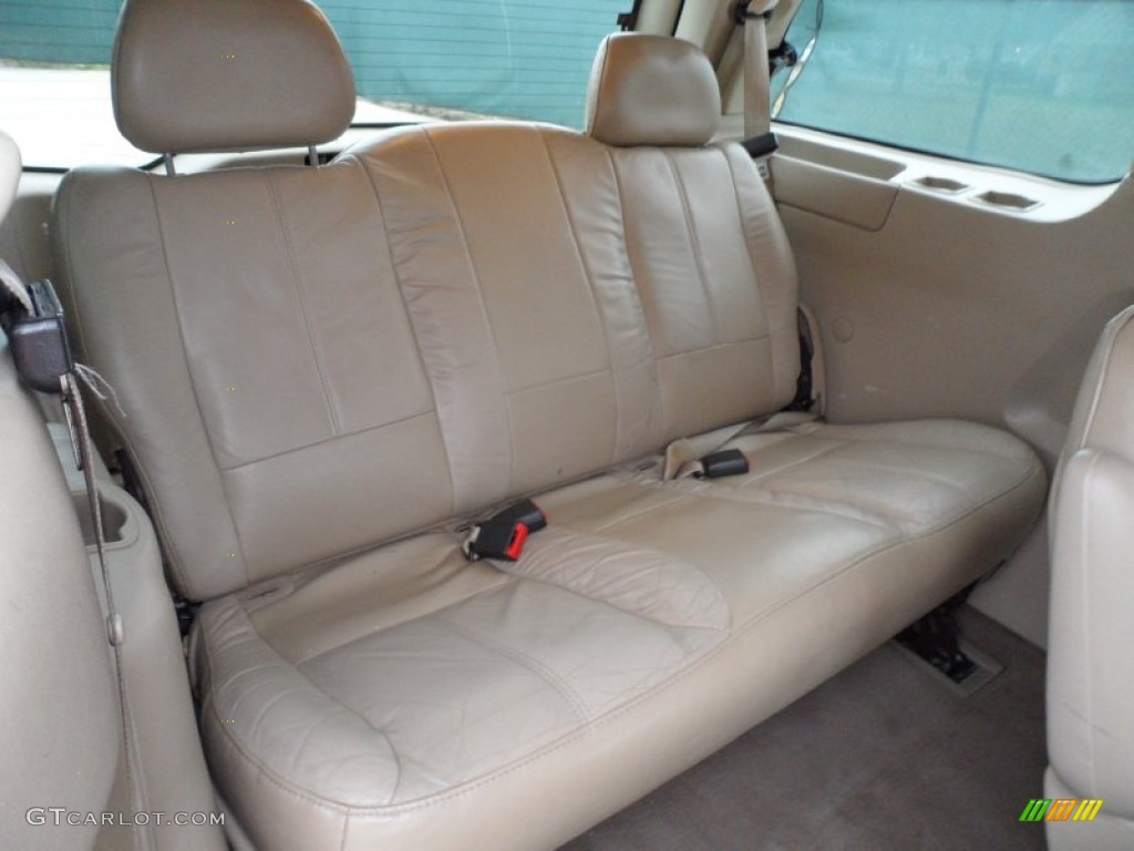 2000 Windstar SEL - Black / Medium Parchment photo #28
