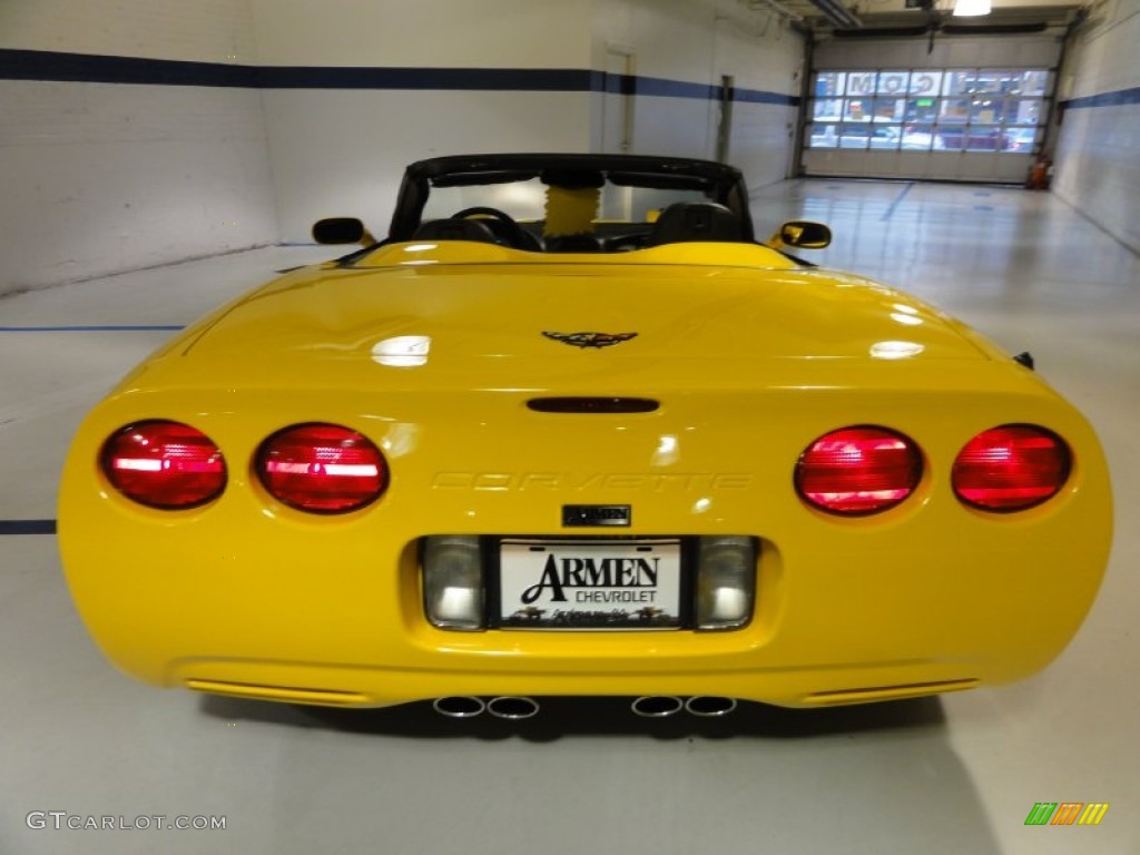 2004 Corvette Convertible - Millenium Yellow / Black photo #9