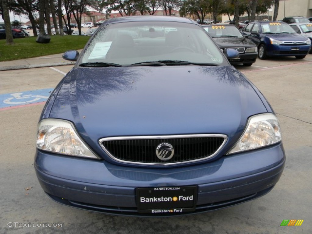 2002 Sable LS Premium Sedan - Medium True Blue Metallic / Medium Graphite photo #2