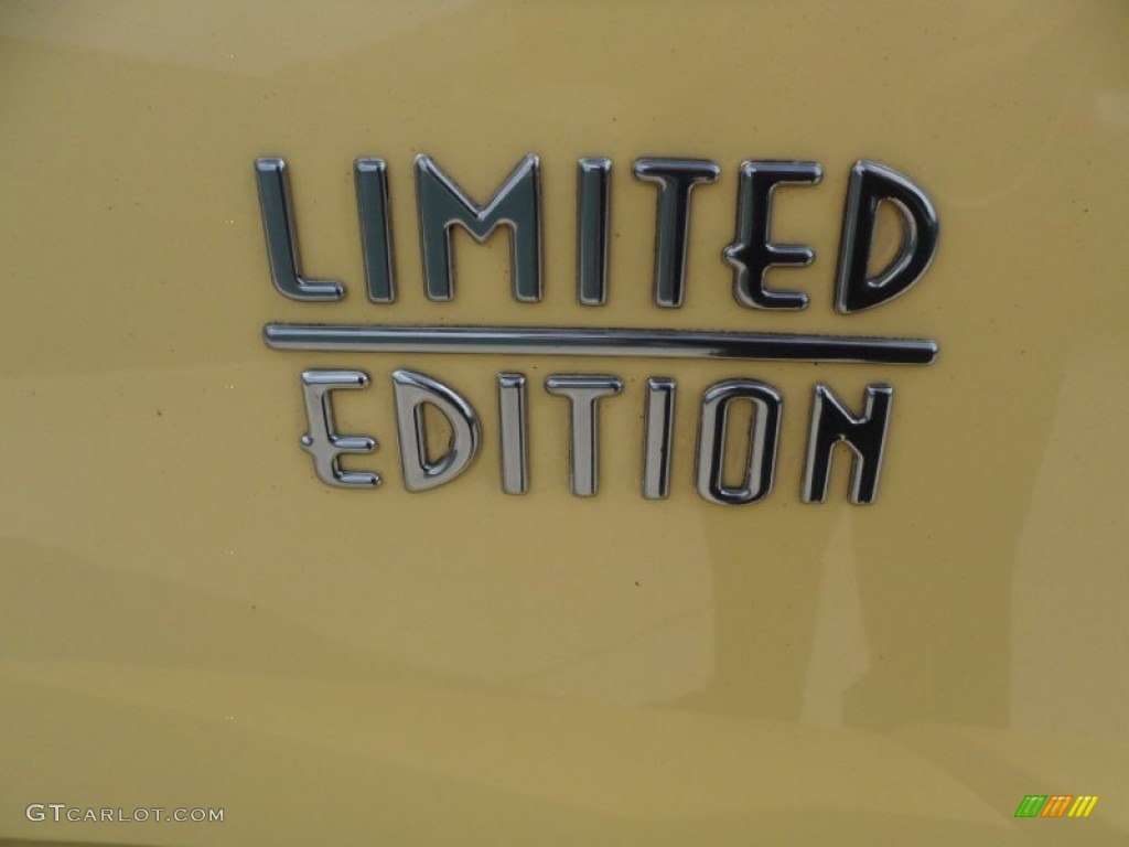 2007 PT Cruiser Limited - Pastel Yellow / Pastel Pebble Beige photo #19