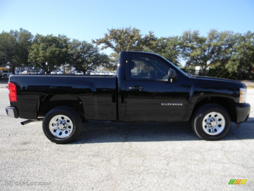 2011 Silverado 1500 Regular Cab - Black / Dark Titanium photo #3