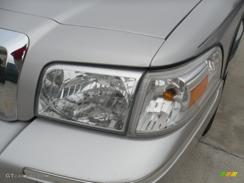 2006 Grand Marquis LS - Silver Birch Metallic / Charcoal Black photo #9