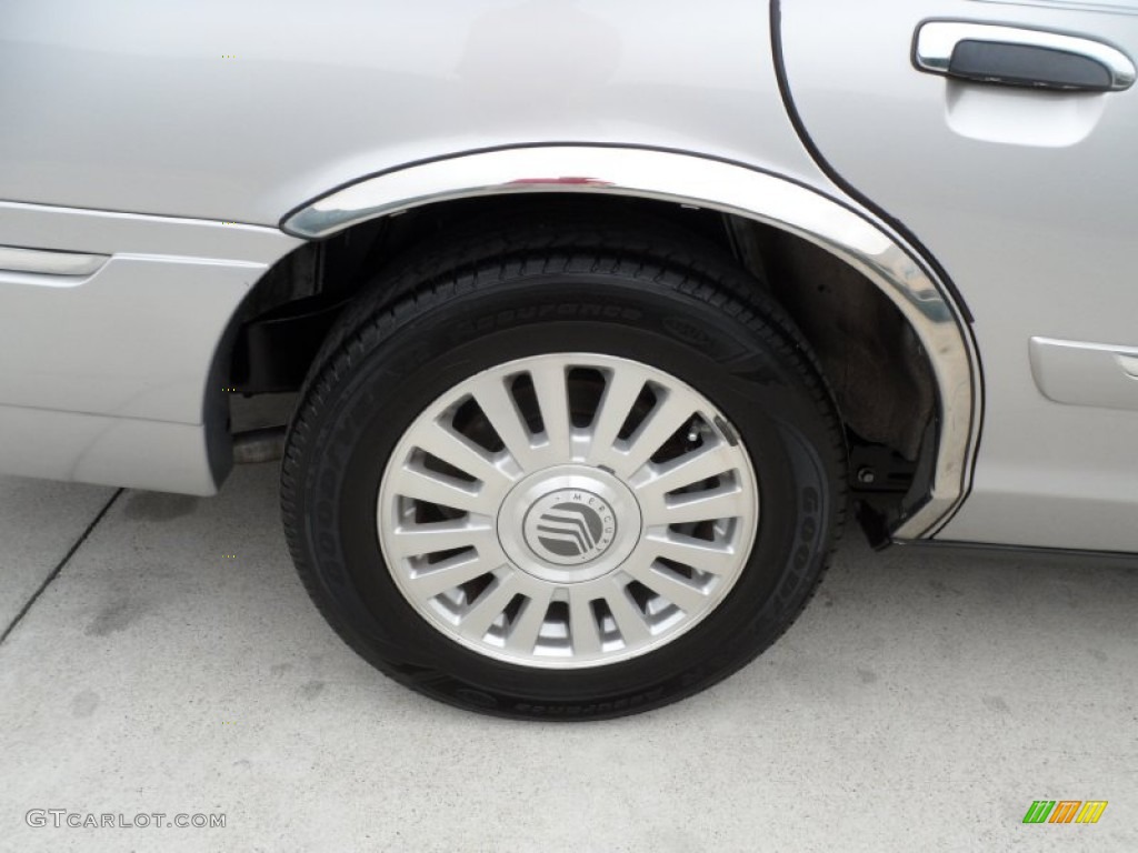 2006 Grand Marquis LS - Silver Birch Metallic / Charcoal Black photo #13