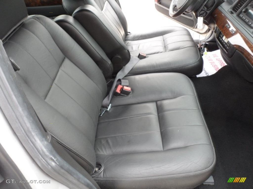 2006 Grand Marquis LS - Silver Birch Metallic / Charcoal Black photo #21