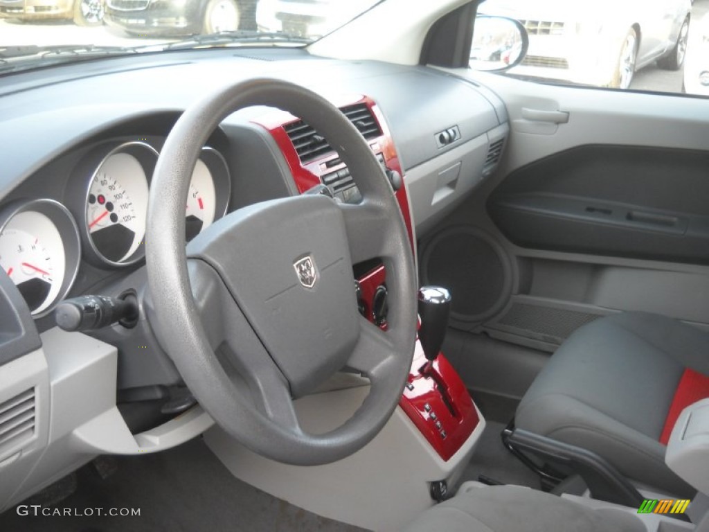 2007 Caliber SXT - Bright Silver Metallic / Pastel Slate Gray/Red photo #9