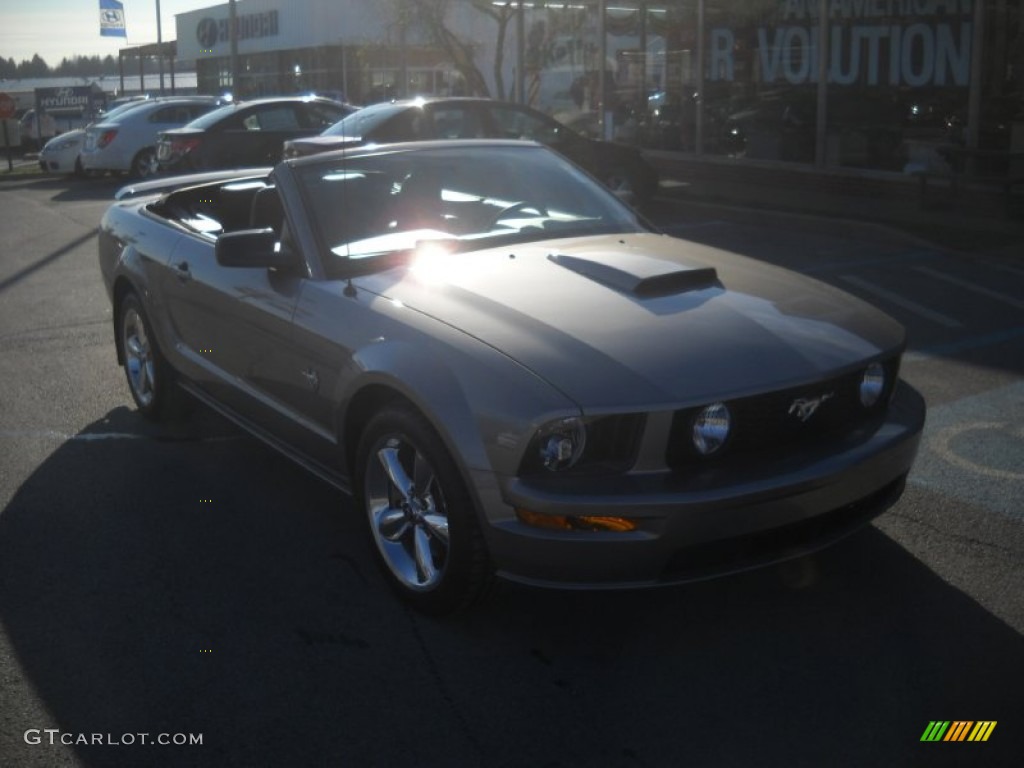 2009 Mustang GT Premium Convertible - Vapor Silver Metallic / Dark Charcoal photo #1