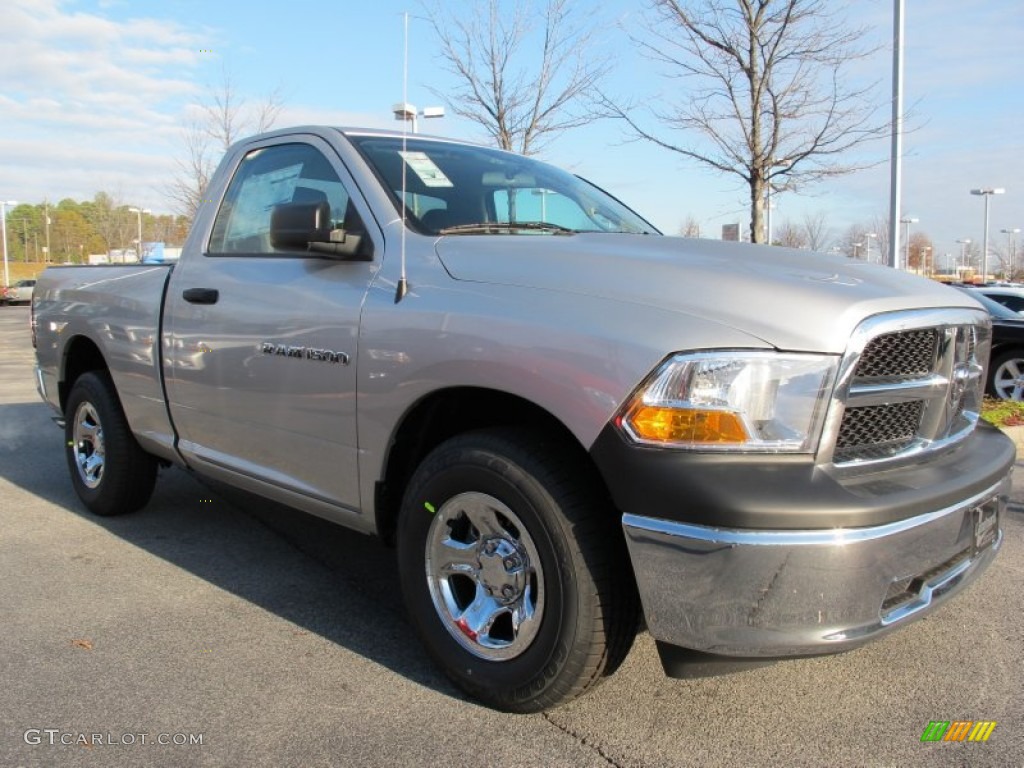 2012 Ram 1500 ST Regular Cab - Bright Silver Metallic / Dark Slate Gray/Medium Graystone photo #4