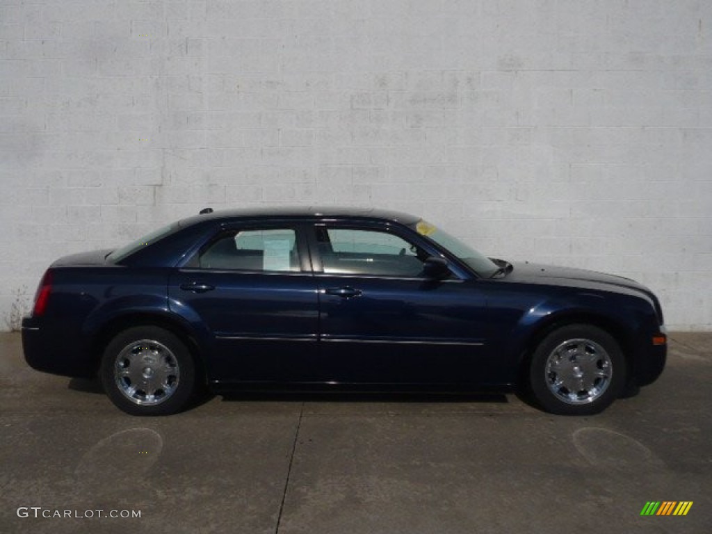 Midnight Blue Pearlcoat Chrysler 300