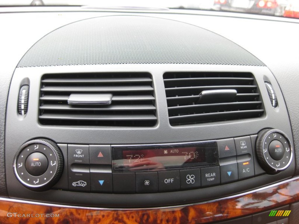 2005 Mercedes-Benz E 55 AMG Sedan Controls Photo #58228935