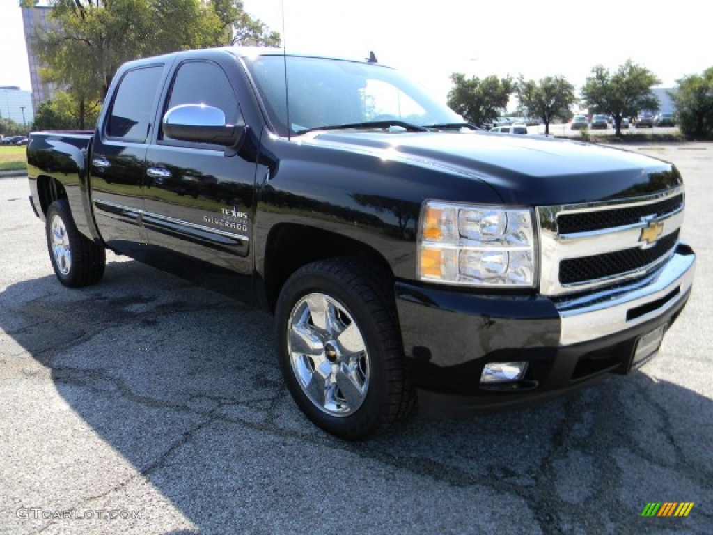 2011 Silverado 1500 LT Crew Cab - Black / Light Cashmere/Ebony photo #2