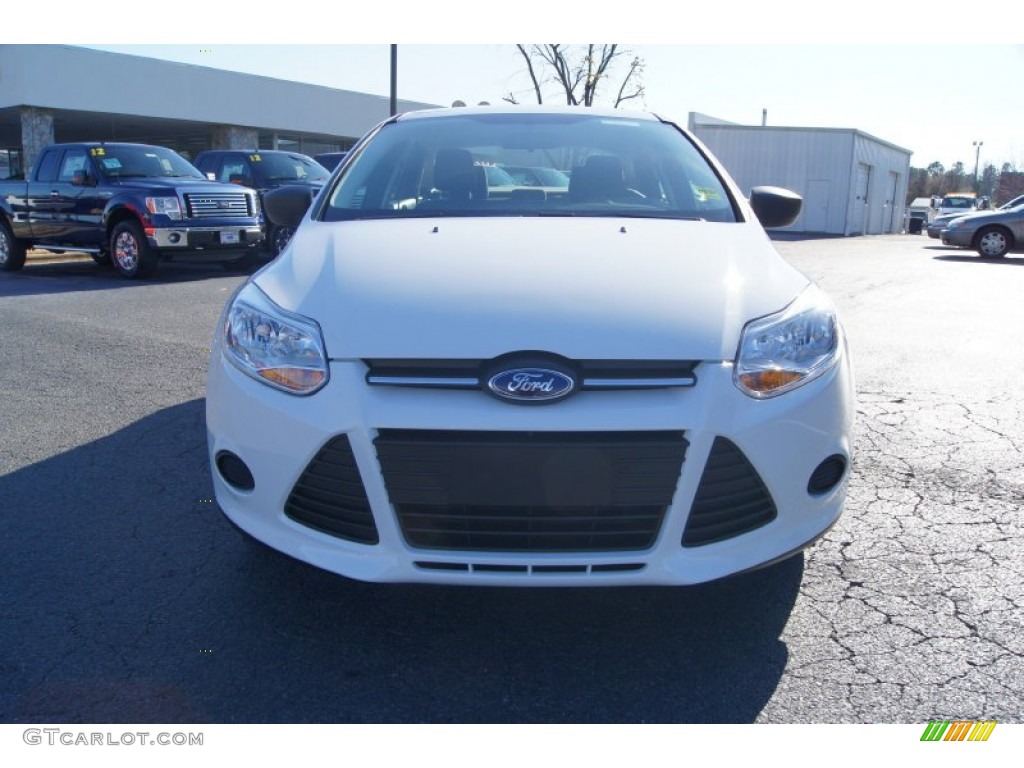 2012 Focus S Sedan - Oxford White / Charcoal Black photo #7