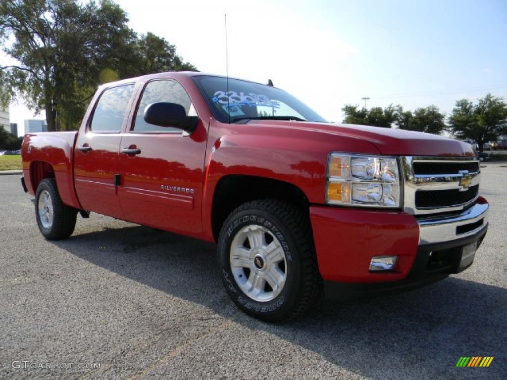 2011 Silverado 1500 LT Crew Cab 4x4 - Victory Red / Ebony photo #2