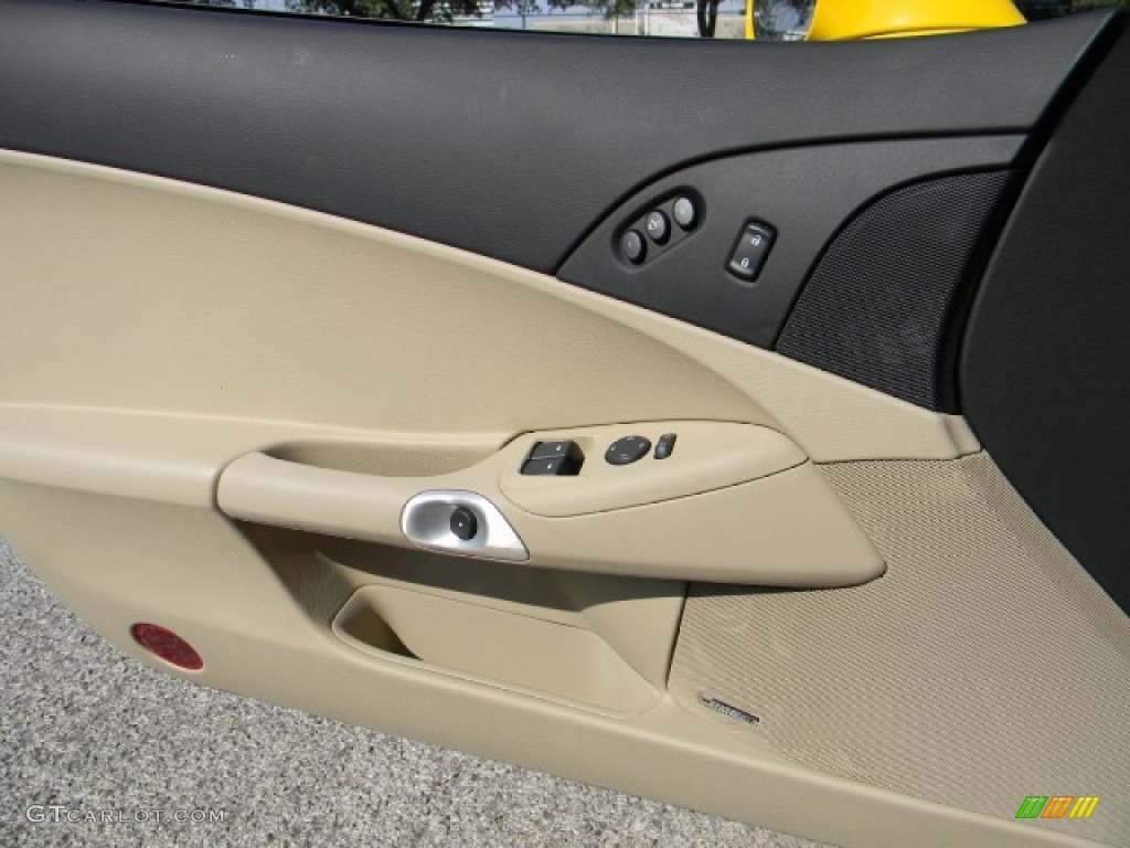 2011 Chevrolet Corvette Grand Sport Coupe Cashmere Door Panel Photo #58231281