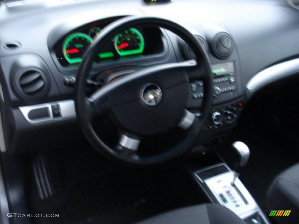 2010 Aveo LT Sedan - Medium Gray / Charcoal photo #13