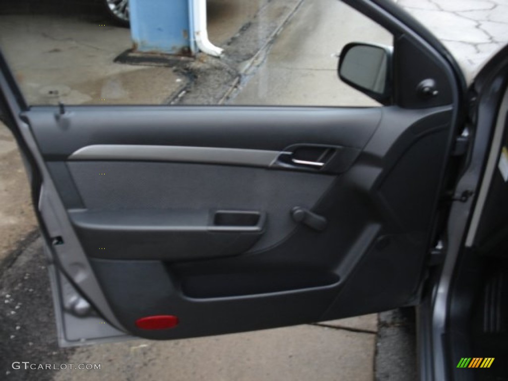 2010 Aveo LT Sedan - Medium Gray / Charcoal photo #15